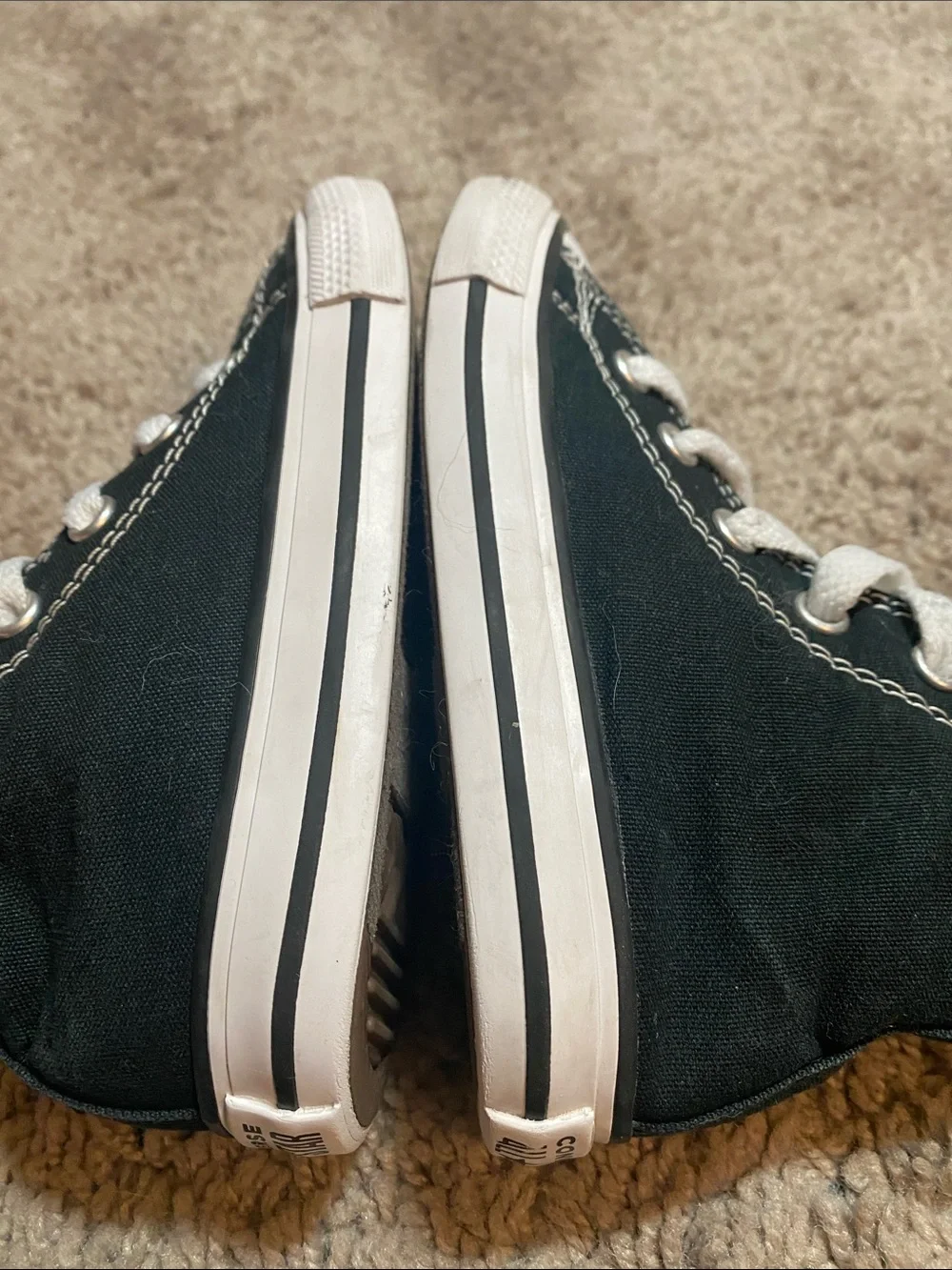 Converse Chuck Taylor Kids Black and White High-Top Sneakers size 8